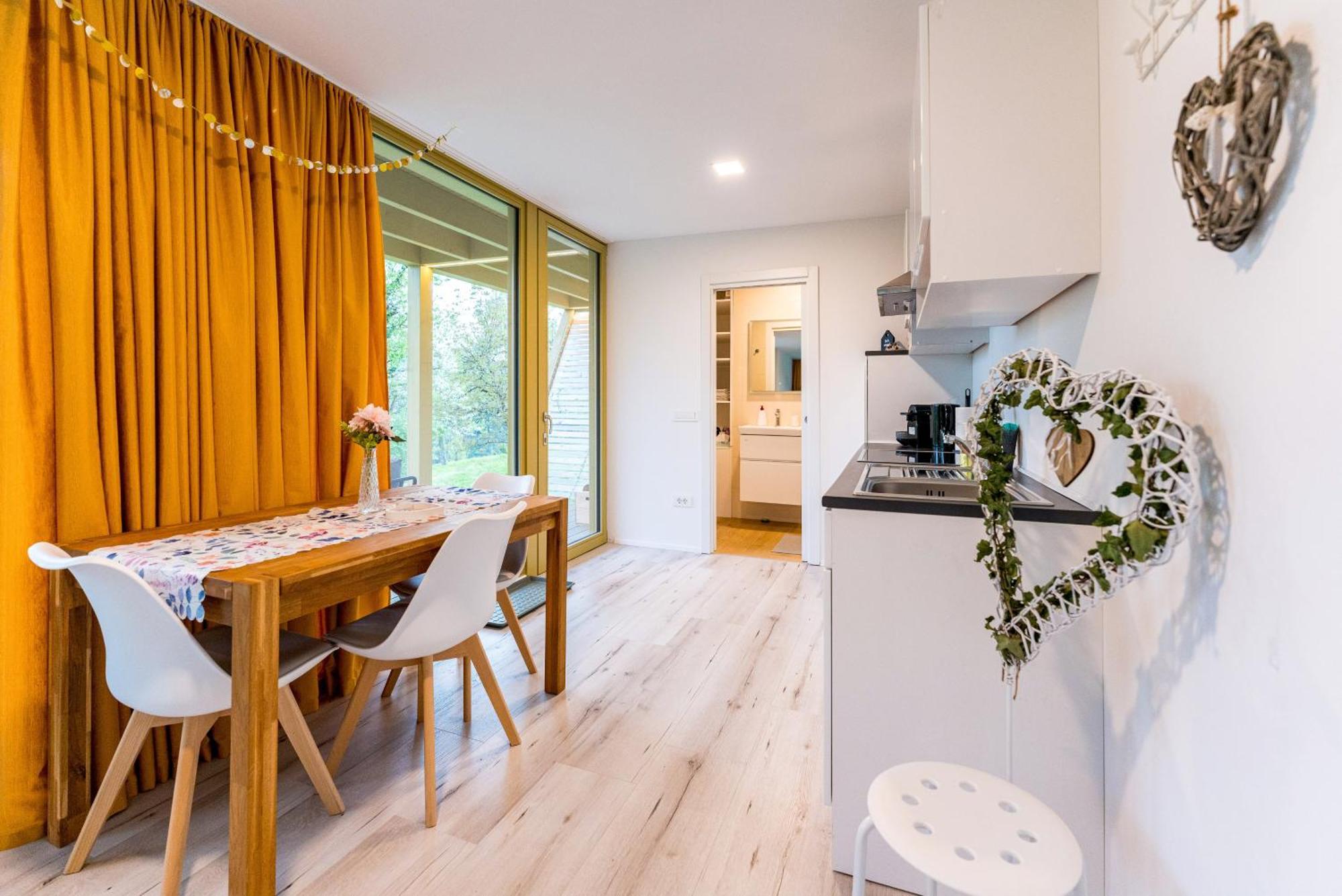 Velike Lasce Holiday House Hona Lux מראה חיצוני תמונה